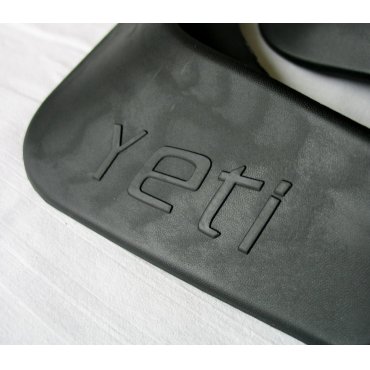 Skoda Yeti 2014+ брызговики колесных арок GT передние и задние полиуретановые с лого 