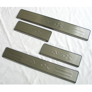 Mitsubishi ASX накладки порогов дверных проемов V2