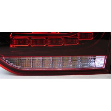 Volkswagen Golf 6 оптика задняя LED R20 красная с бегущим указателем поворотов