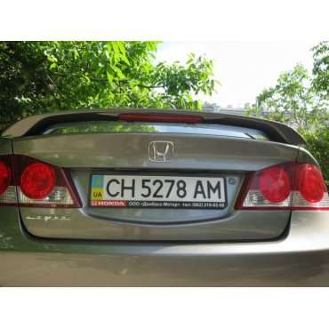 Honda Civic 4D спойлер средний со стоп-сигналом