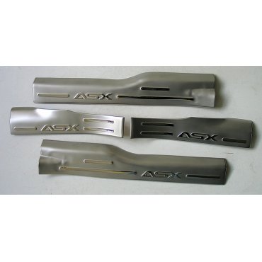 Mitsubishi ASX накладки порогов дверных проемов верхние