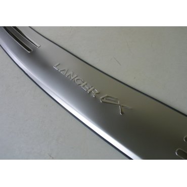 Mitsubishi Lancer X накладка защитная на задний бампер
