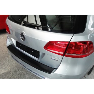 Volkswagen Passat  B7 Variant накладка защитная на задний бампер полиуретановая