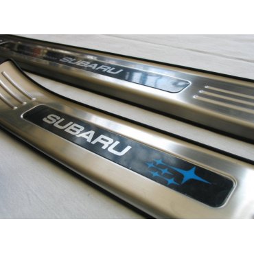 Subaru XV 2017+ накладки порогов дверных проемов
