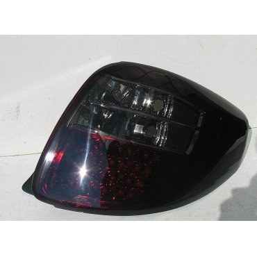 Suzuki SX-4 оптика задняя LED красно-черная