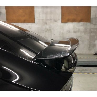 Tesla Model X спойлер карбоновый