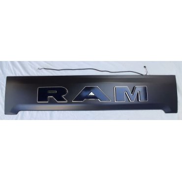 Dodge Ram 1500 Classic 2009+ накладка на задний борт KRN LED 