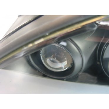 Mercedes Viano w639 оптика передняя ксенон