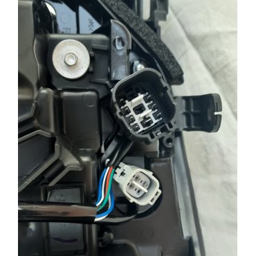 Lexus LX570 2012+ оптика передняя Full LED черная ZH