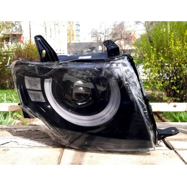 Mitsubishi Pajero Mk4 V80 2006+ оптика передняя Full LED Defender Look тип NS