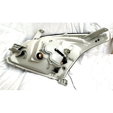 Toyota Land Сruiser 120 Prado оптика передняя черная RP