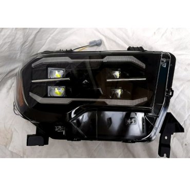 Toyota Tundra 2007+ оптика передняя LED черная RP