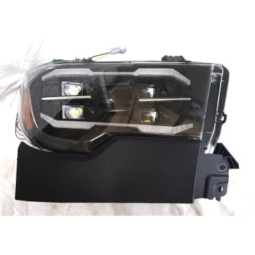 Toyota Tundra 2007+ оптика передняя LED черная RP