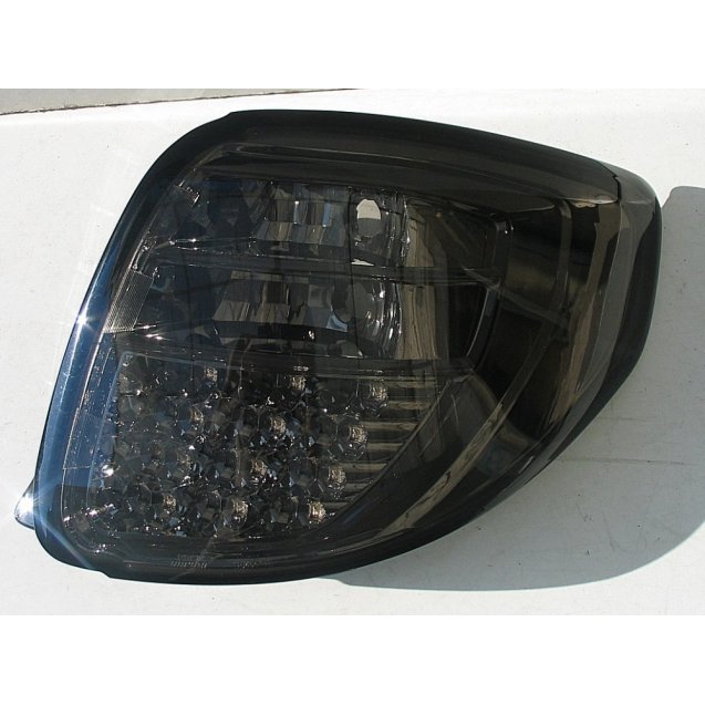 Suzuki SX-4 оптика задняя LED черная