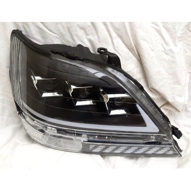 Lexus RX300 1998+ оптика передняя Full LED черная RP