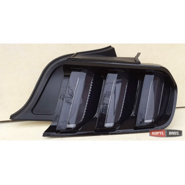 Ford Mustang GT 2015+ фонари черные прозрачные Euro стиль