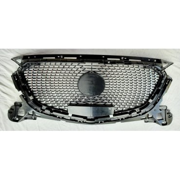 Mazda 3 Axela 2017+ решетка радиатора Diamond HH