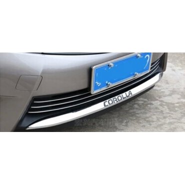 Toyota Corolla E170 / Altis  накладка хром на бампер передний ABS