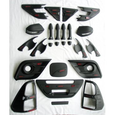 Toyota Hilux Revo 2014 набор накладок черных в стиле TRD 