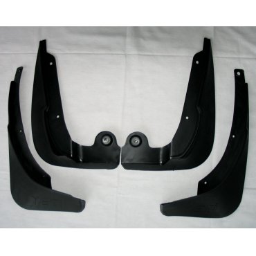 Skoda Yeti 2014+ брызговики колесных арок GT передние и задние полиуретановые с лого 