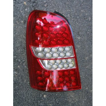 SsangYong Rexton оптика задняя LED диодная 