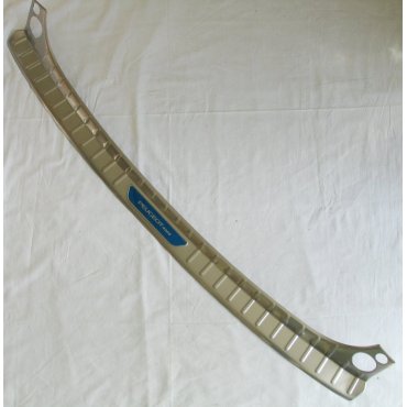 Peugeot 3008 / 4008 2016+ накладка защитная на задний бампер BK