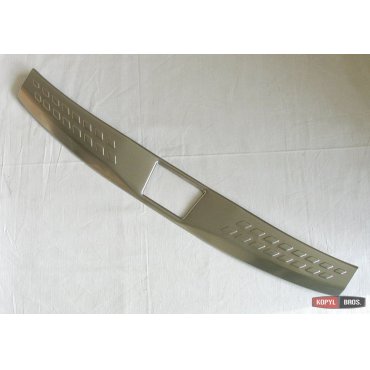 Toyota C-HR накладка защитная на задний бампер внутренняя тип W